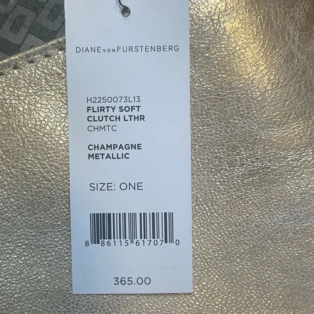 NWT Diane Von Furstenberg leather crossbody bag converts to cutch. - Picture 13 of 14